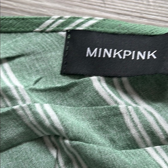 Green Striped Sleeveless Romper - Picture 5 of 8